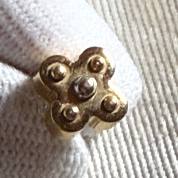 $395 Authentic LOUIS VUITTON made in ITALY Unisex Gold Pierced 1 Earring Only - Picture 1 of 8